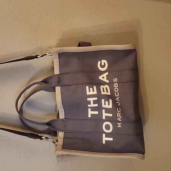 Marc Jacobs Handbags - Marc Jacob's medium grey blue purse